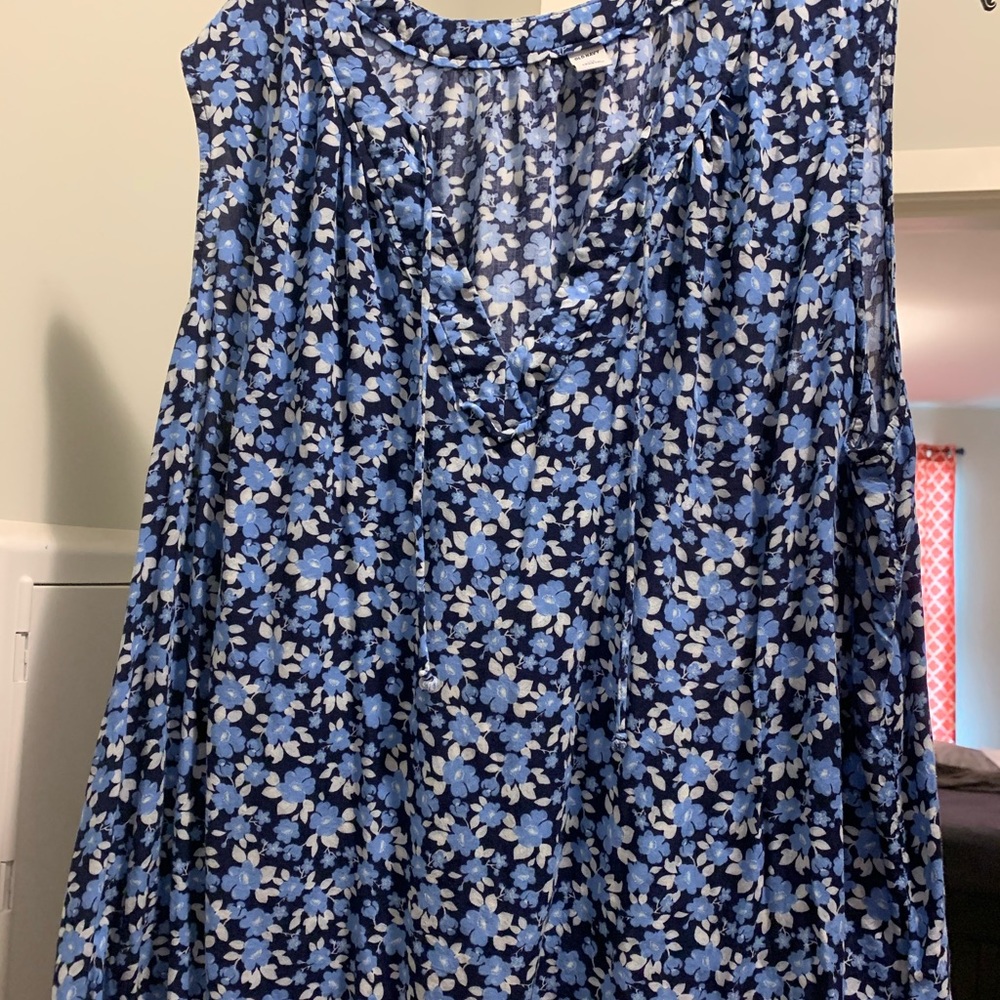Blue Floral Summer Top